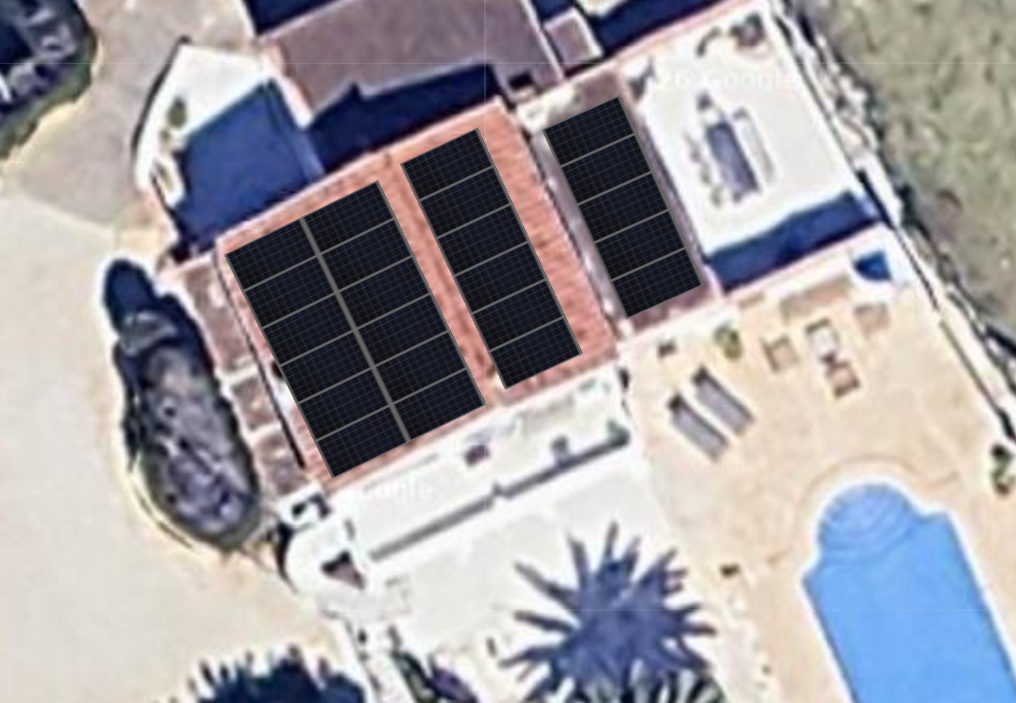 Tiled villa roof, orientation optimised